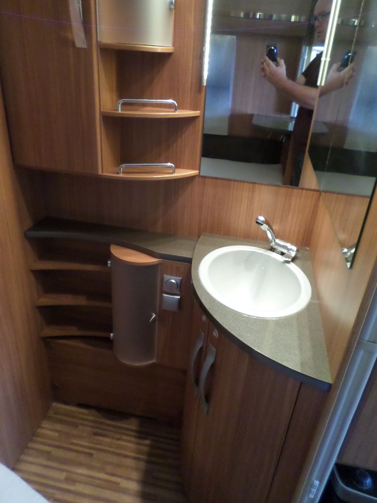 ADRIA ADORA 462 PU (6) 1