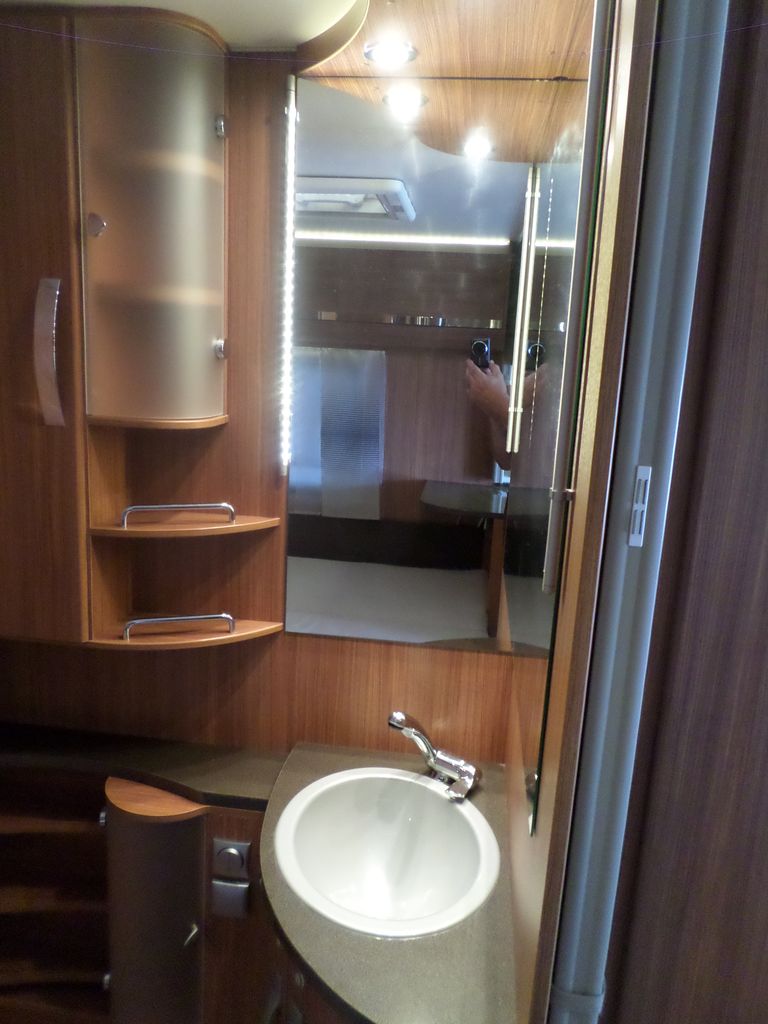 ADRIA ADORA 462 PU (7) 1