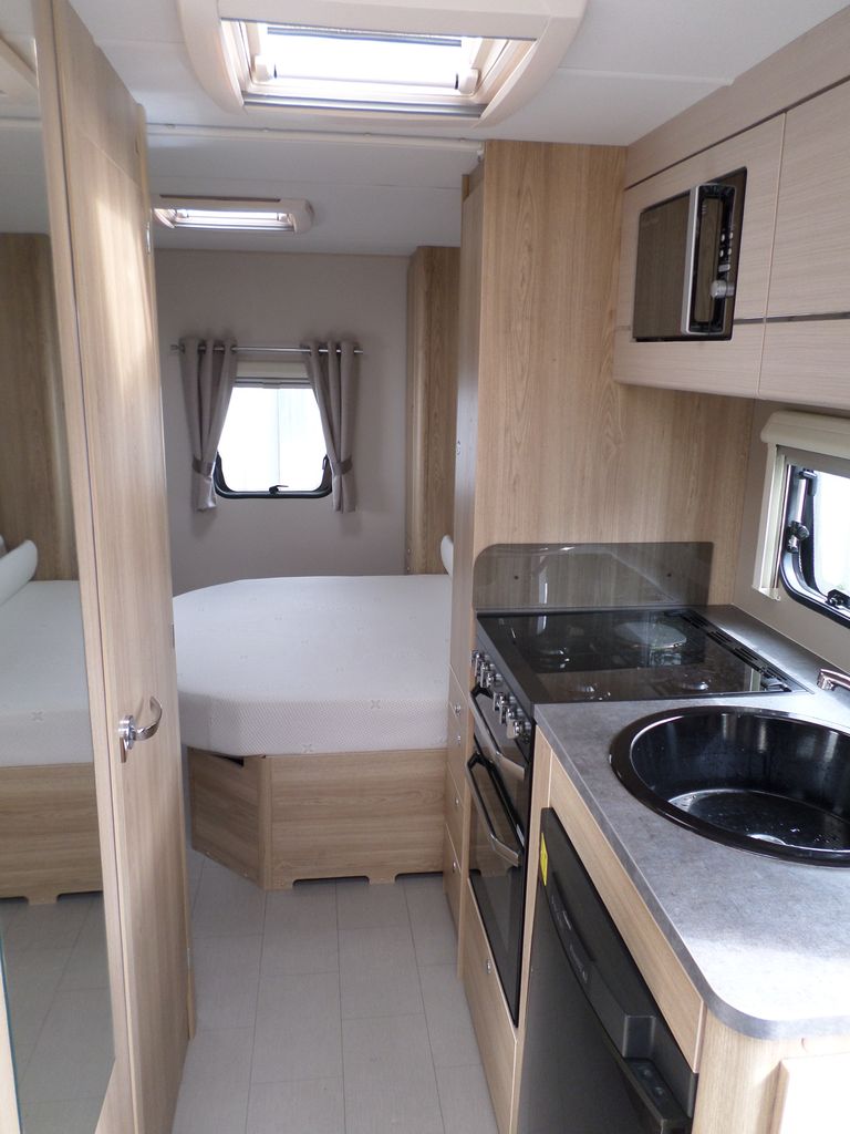 ELDDIS AVANTE 454 05