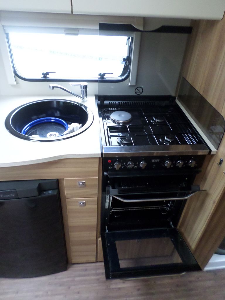 ELDDIS AVANTE 550 09