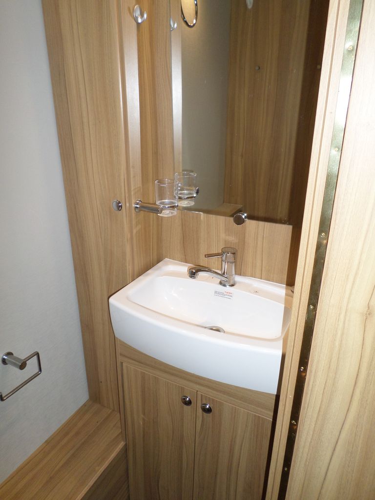 ELDDIS-AVANTE 550 11