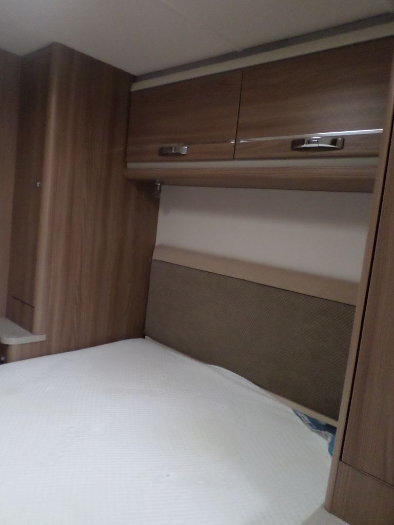 SWIFT CHALLENGER SPORT 584 (16)
